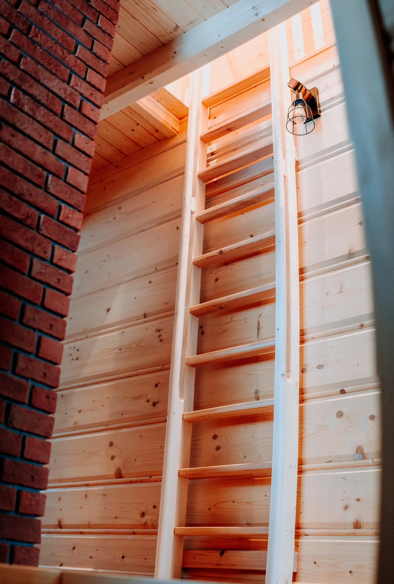 Wejście na antresolę